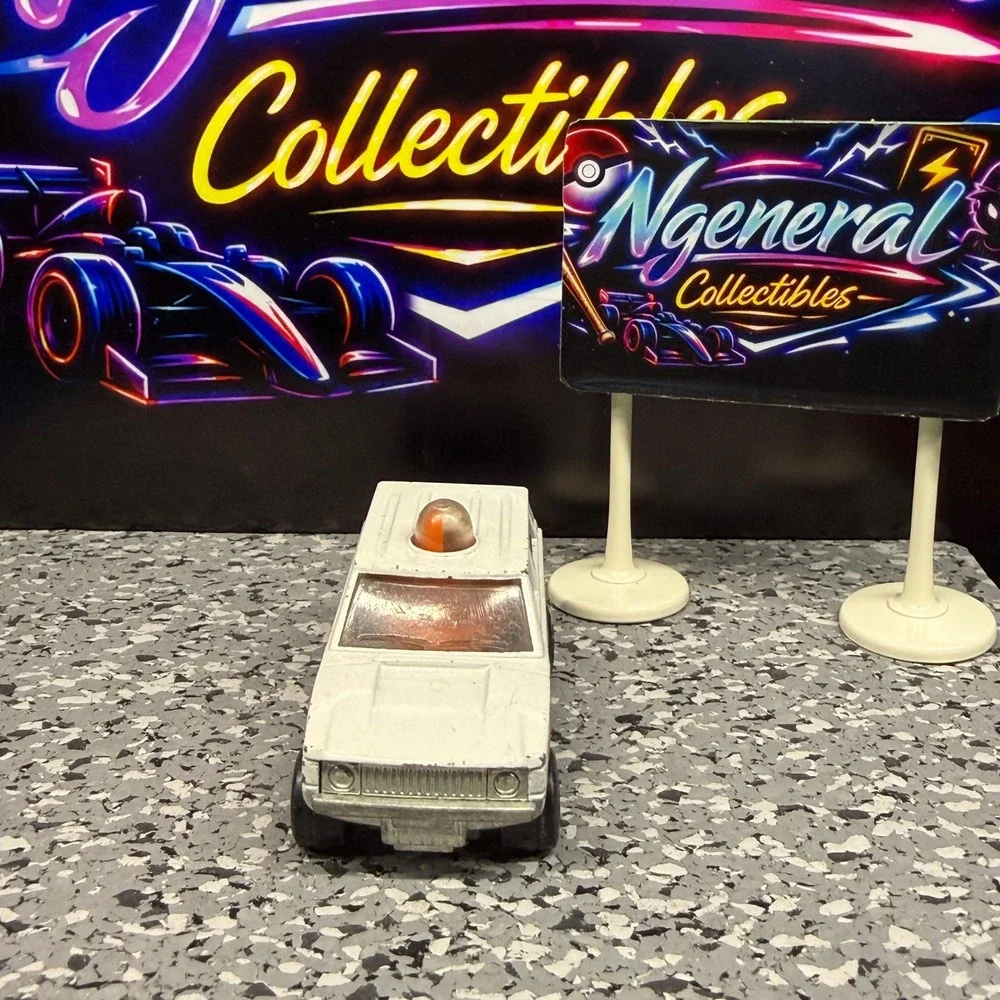 Matchbox Rolamatics No 20 Police Patrol White Vintage 1975 Lesney England  Car